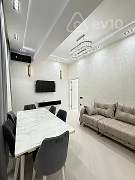 Kirayə verilir 3 otaqlı yeni tikili 120 m²