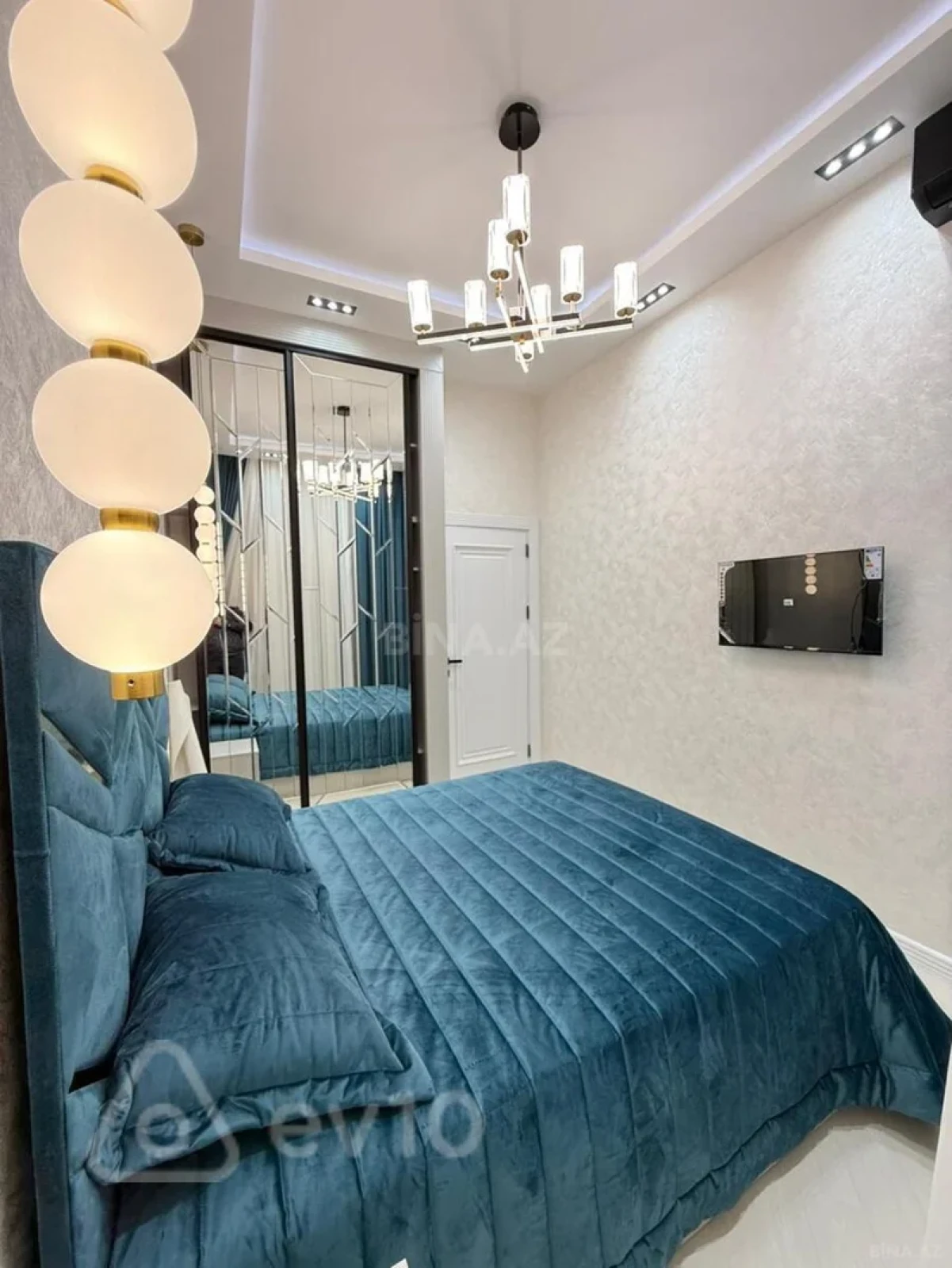 Kirayə verilir 3 otaqlı yeni tikili 120 m²