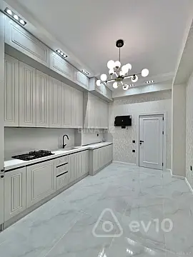Kirayə verilir 3 otaqlı yeni tikili 120 m²
