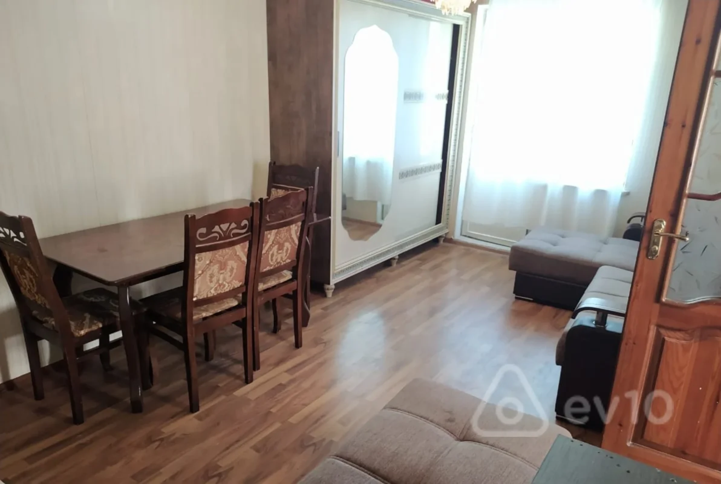 Kirayə verilir 1 otaqlı yeni tikili 45 m²