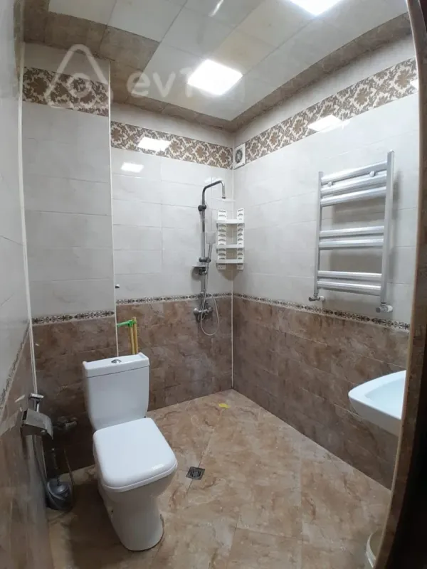 Kirayə verilir 1 otaqlı yeni tikili 45 m²