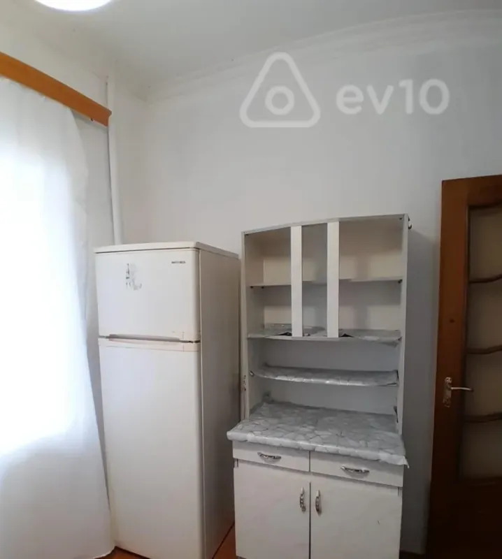 Kirayə verilir 1 otaqlı yeni tikili 45 m²