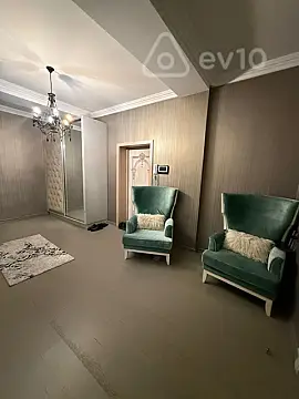 Kirayə verilir 2 otaqlı yeni tikili 95 m²
