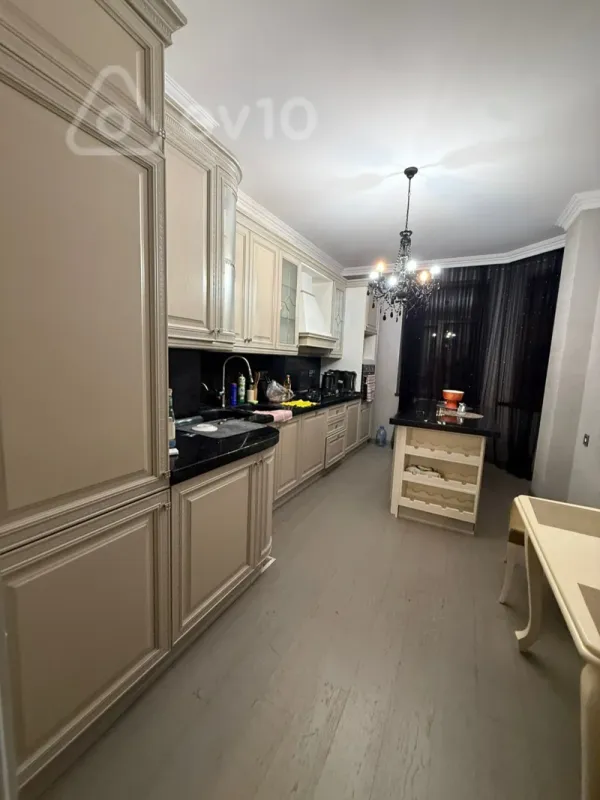 Kirayə verilir 2 otaqlı yeni tikili 95 m²