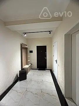 Kirayə verilir 2 otaqlı yeni tikili 65 m²