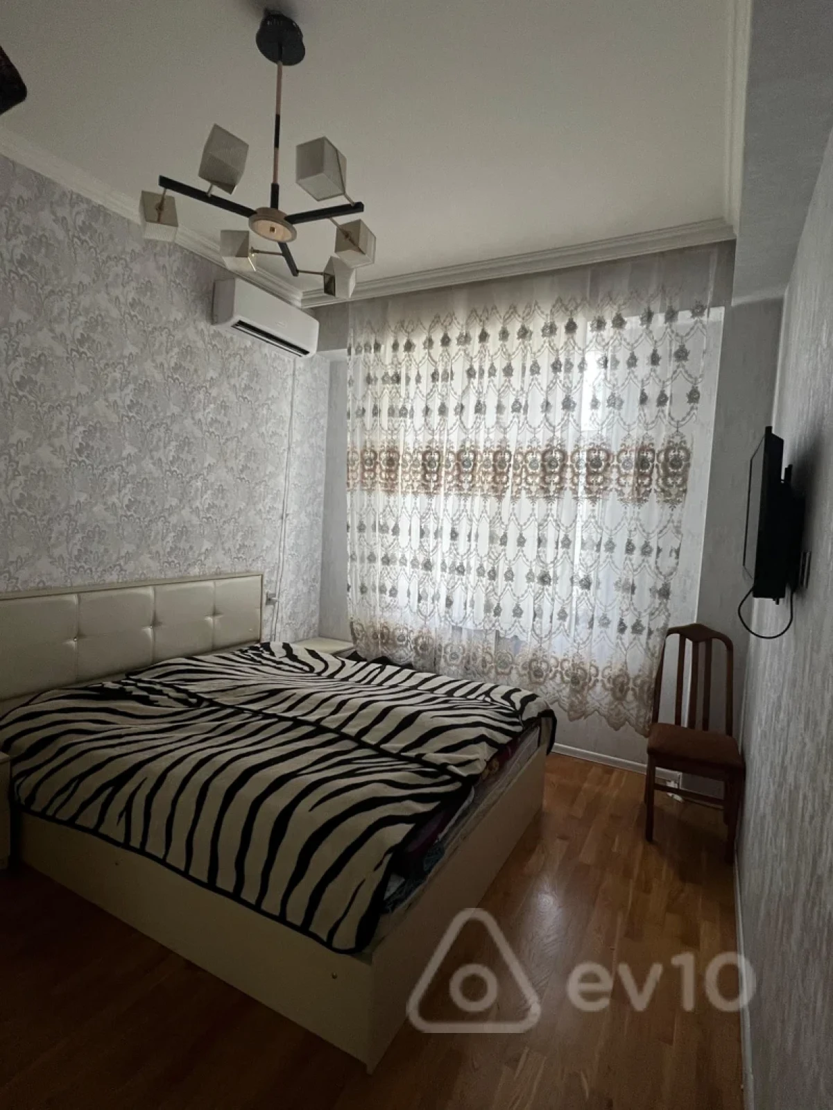 Satılır 2 otaqlı yeni tikili 63 m²