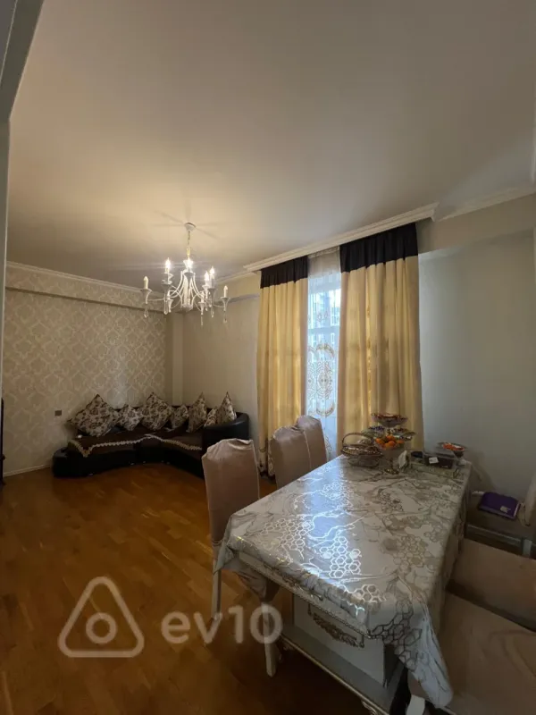 Satılır 2 otaqlı yeni tikili 63 m²