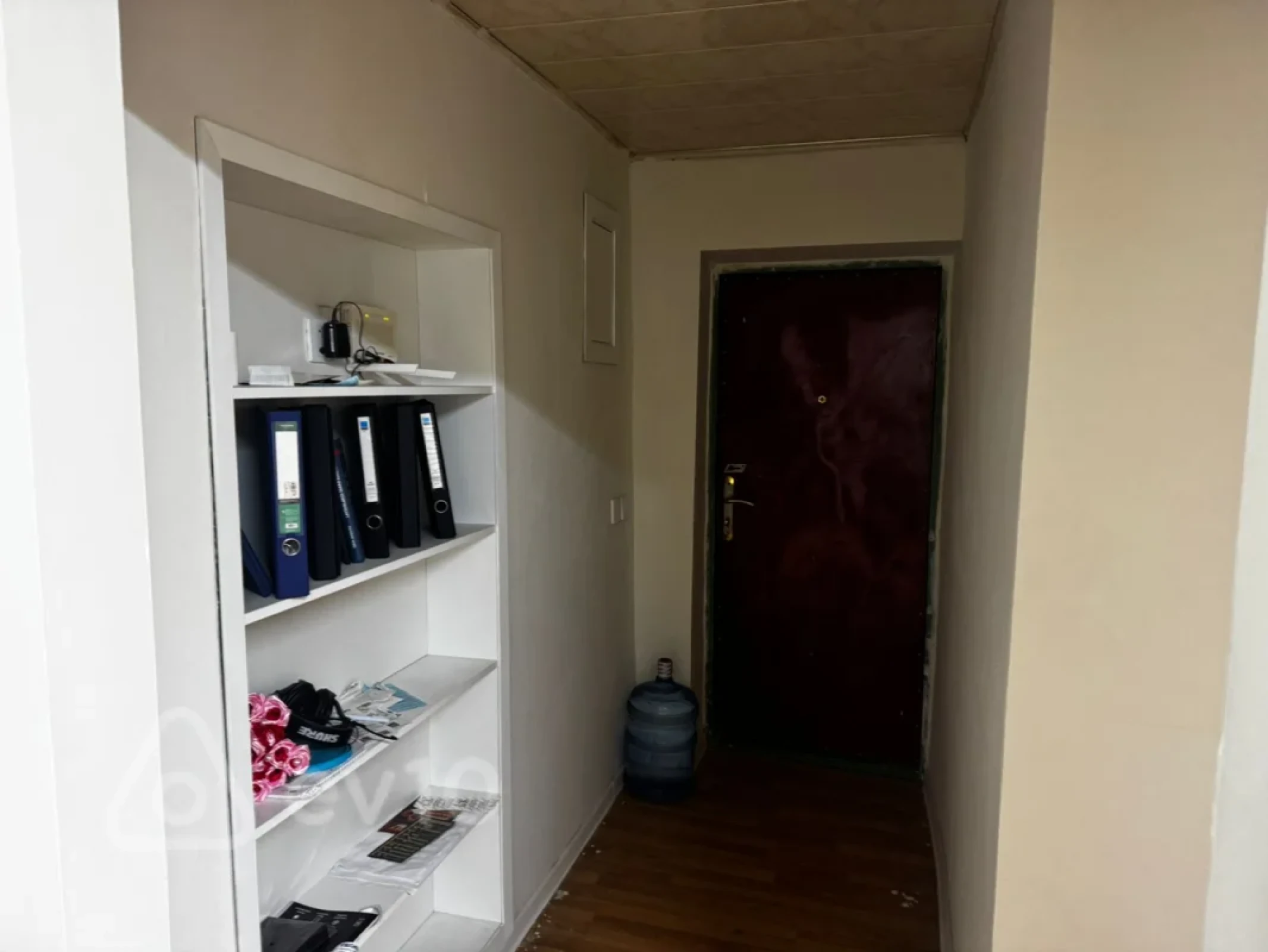 Kirayə verilir 2 otaqlı köhnə tikili 55 m²