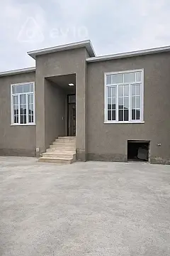 Satılır 4 otaqlı həyət evi 120 m² — Bakı, Binəqədi 4 otaq 120.00 m²