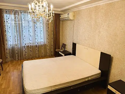 Kirayə verilir 3 otaqlı köhnə tikili 66 m²