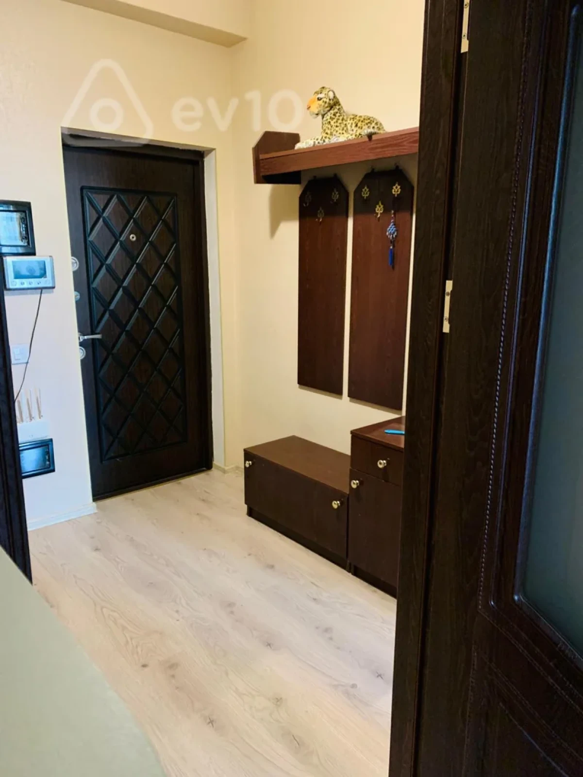 Satılır 2 otaqlı yeni tikili 50 m²