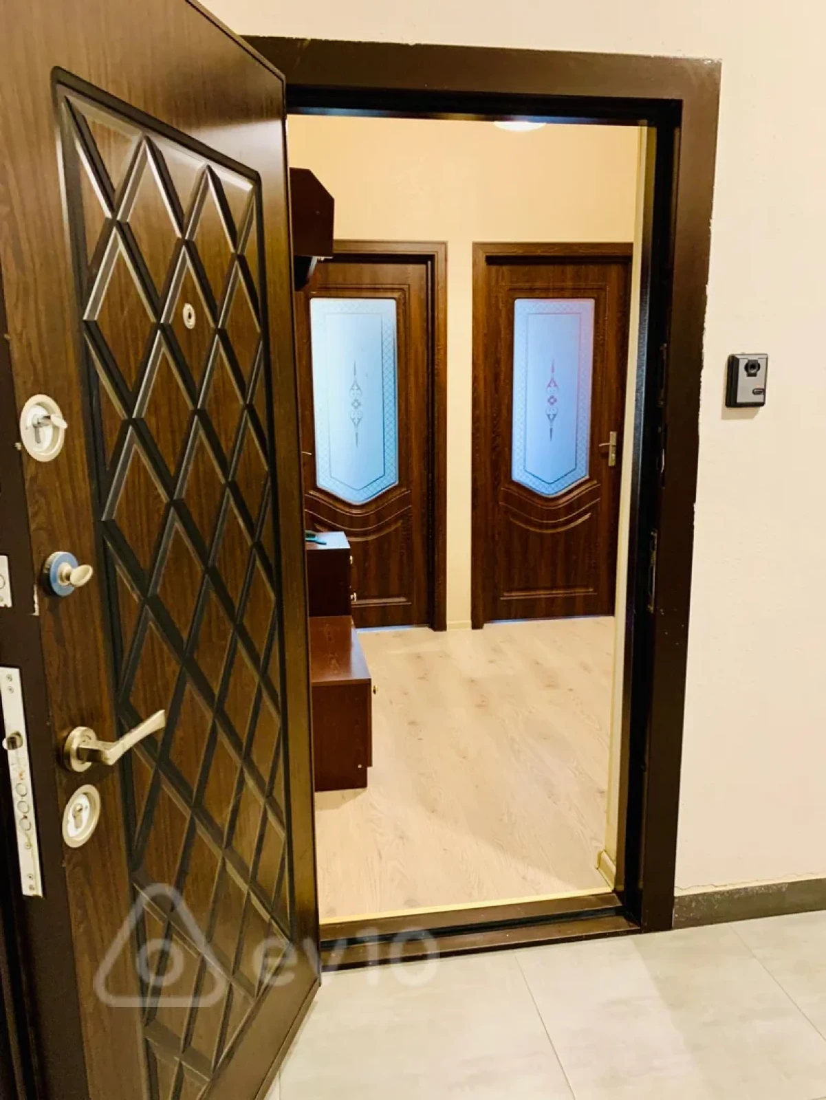 Satılır 2 otaqlı yeni tikili 50 m²