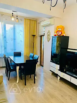 Satılır 2 otaqlı yeni tikili 50 m²