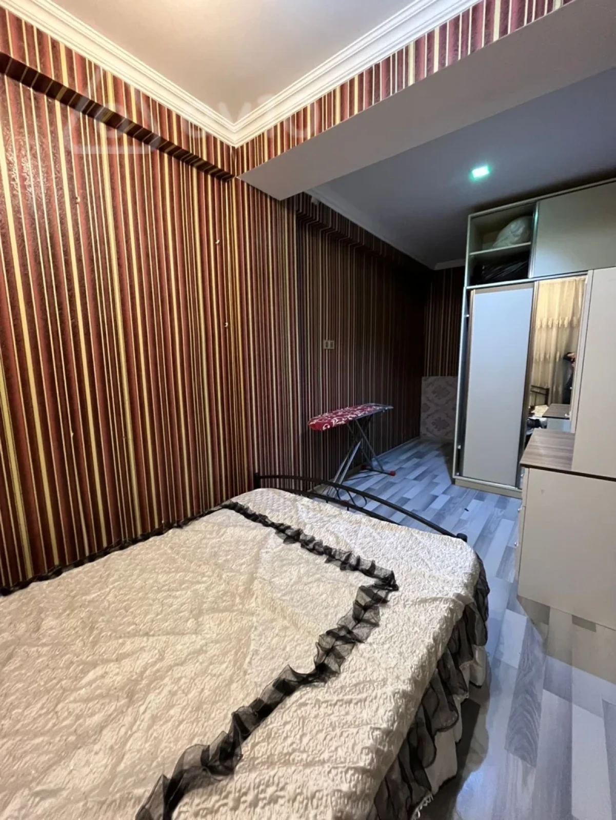 Kirayə verilir 2 otaqlı yeni tikili 65 m²