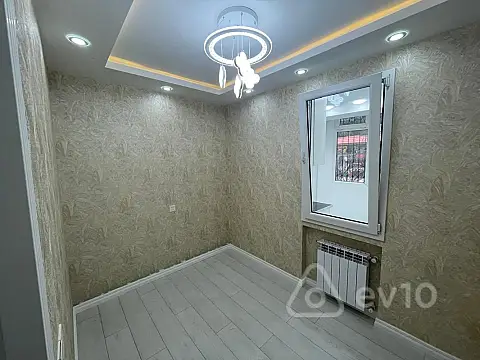 Satılır 3 otaqlı köhnə tikili 65 m²