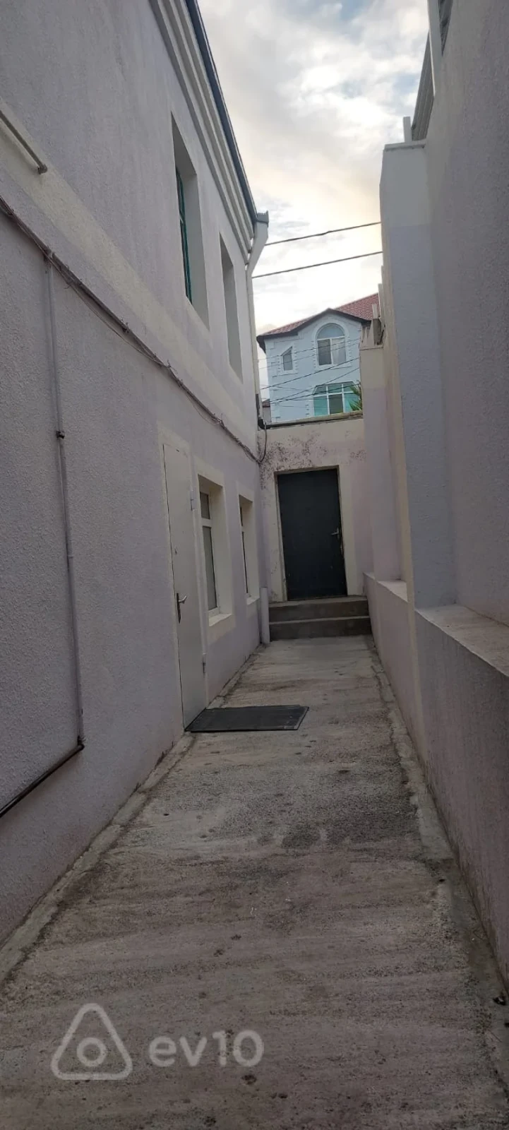 Kirayə verilir 3 otaqlı həyət evi 105 m²