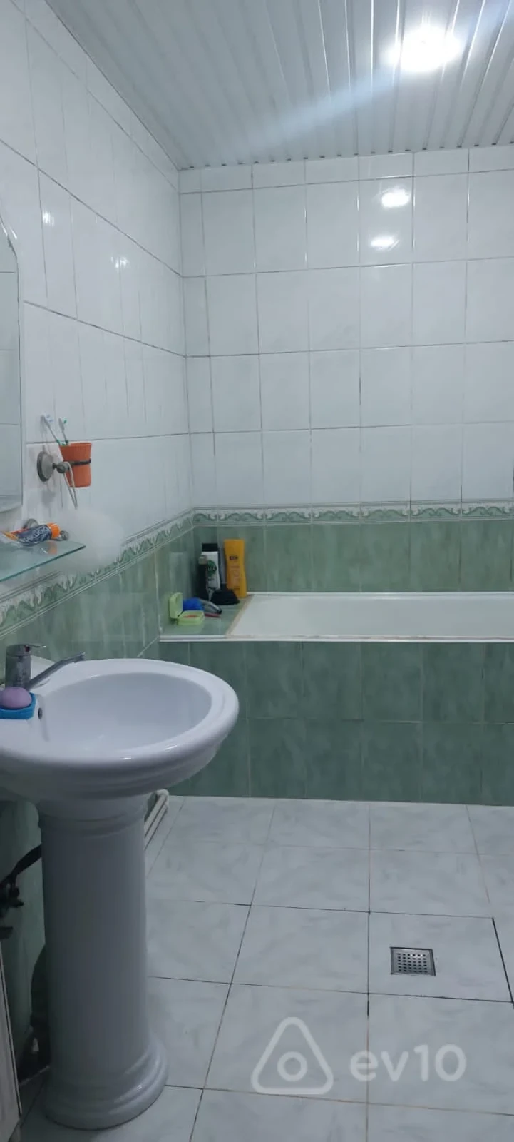 Kirayə verilir 3 otaqlı həyət evi 105 m²