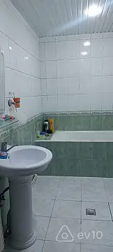 Kirayə verilir 3 otaqlı həyət evi 105 m²