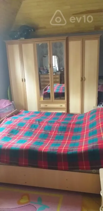 Kirayə verilir 2 otaqlı köhnə tikili 70 m²