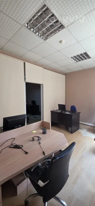 Satılır mənzil 215 m²