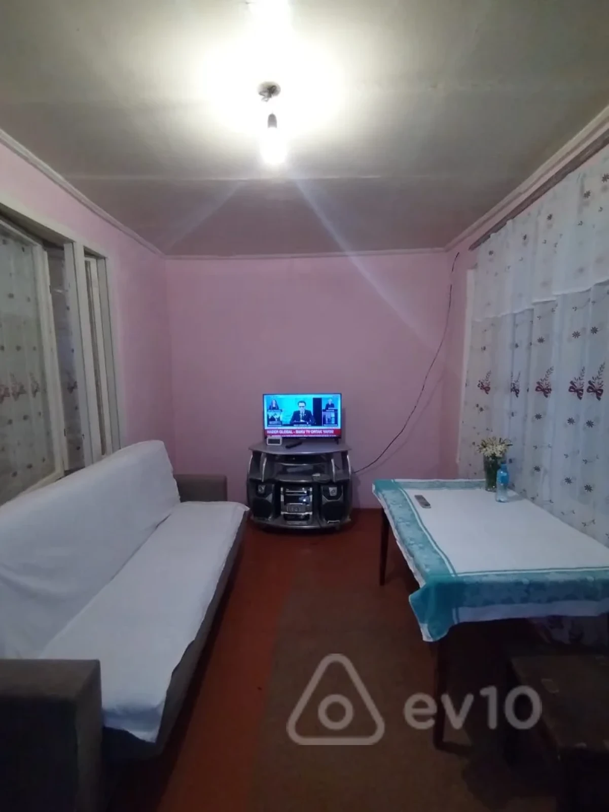 Satılır 2 otaqlı həyət evi 50 m²