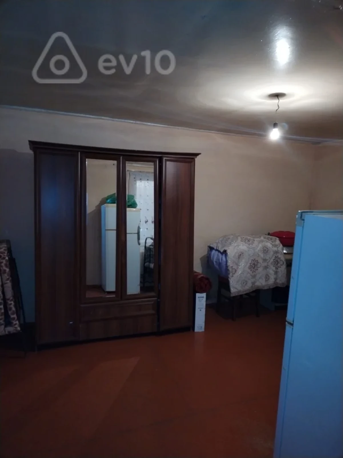Satılır 2 otaqlı həyət evi 50 m²