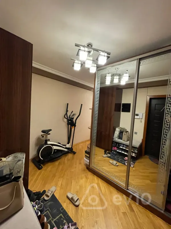 Satılır 2 otaqlı yeni tikili 98 m²