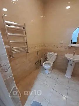 Kirayə verilir 1 otaqlı ofis 22 m²