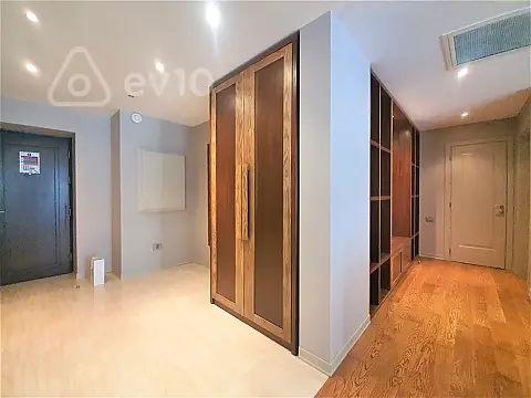 Kirayə verilir 2 otaqlı yeni tikili 120 m²