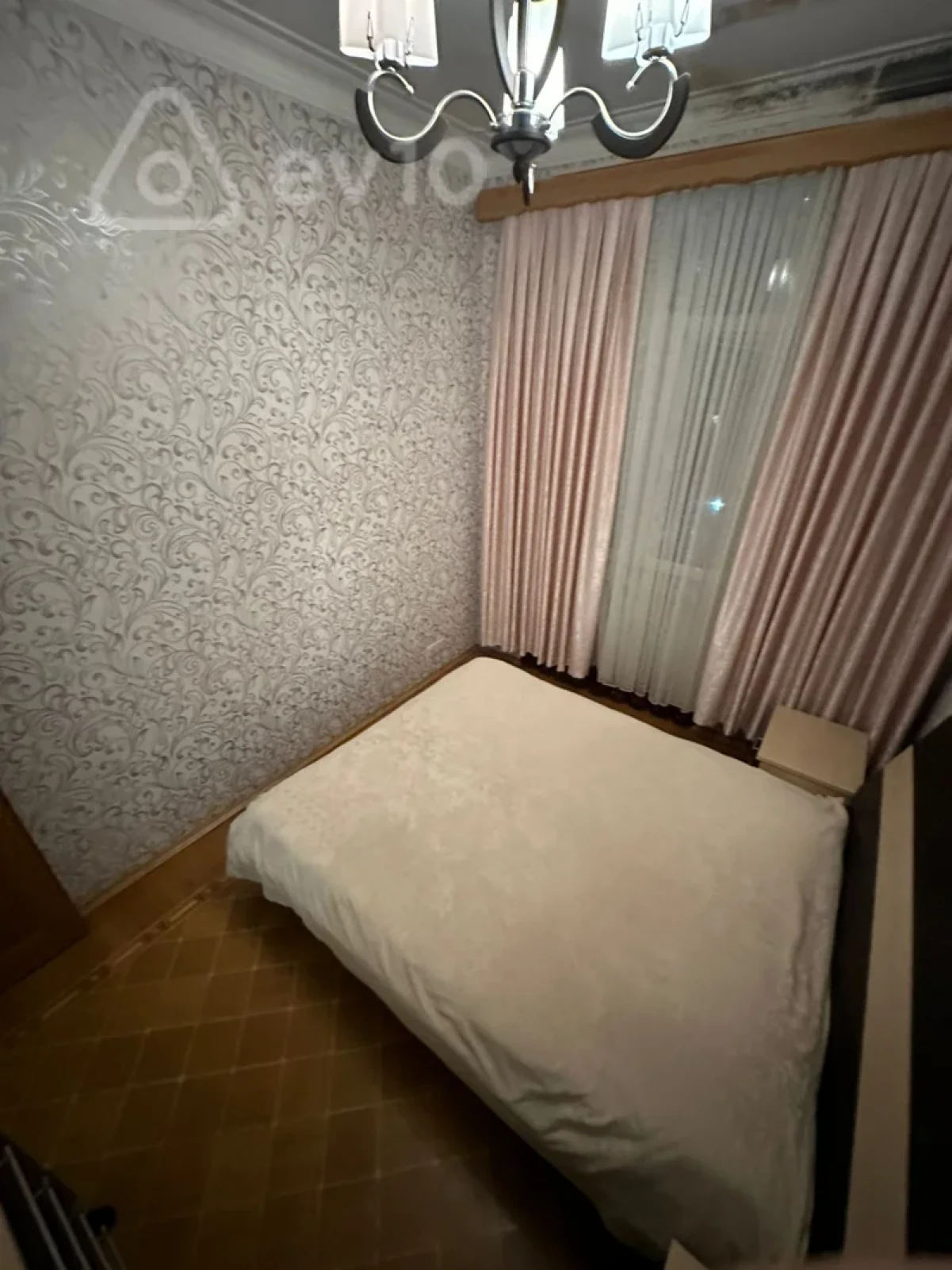 Satılır 3 otaqlı köhnə tikili 81 m²