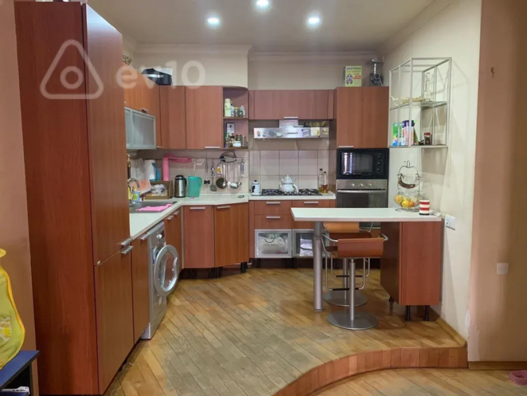 Satılır 2 otaqlı yeni tikili 86 m²