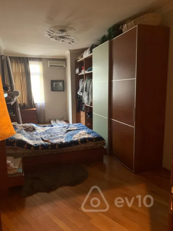 Satılır 2 otaqlı yeni tikili 86 m²