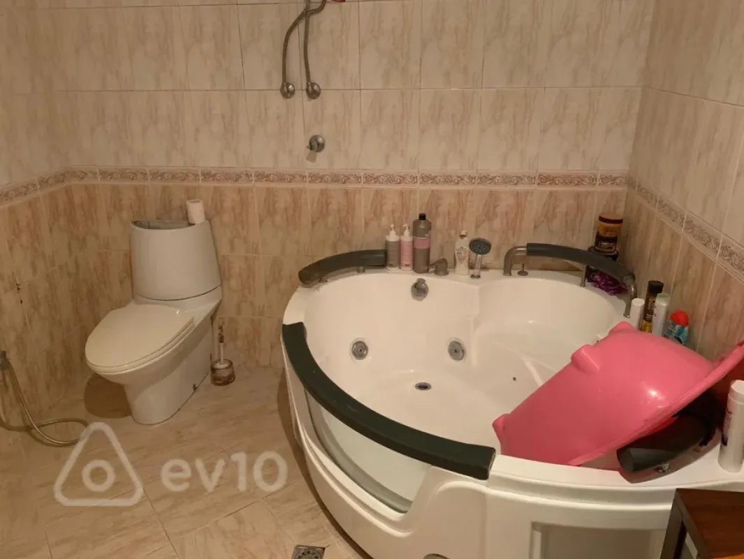 Satılır 2 otaqlı yeni tikili 86 m²