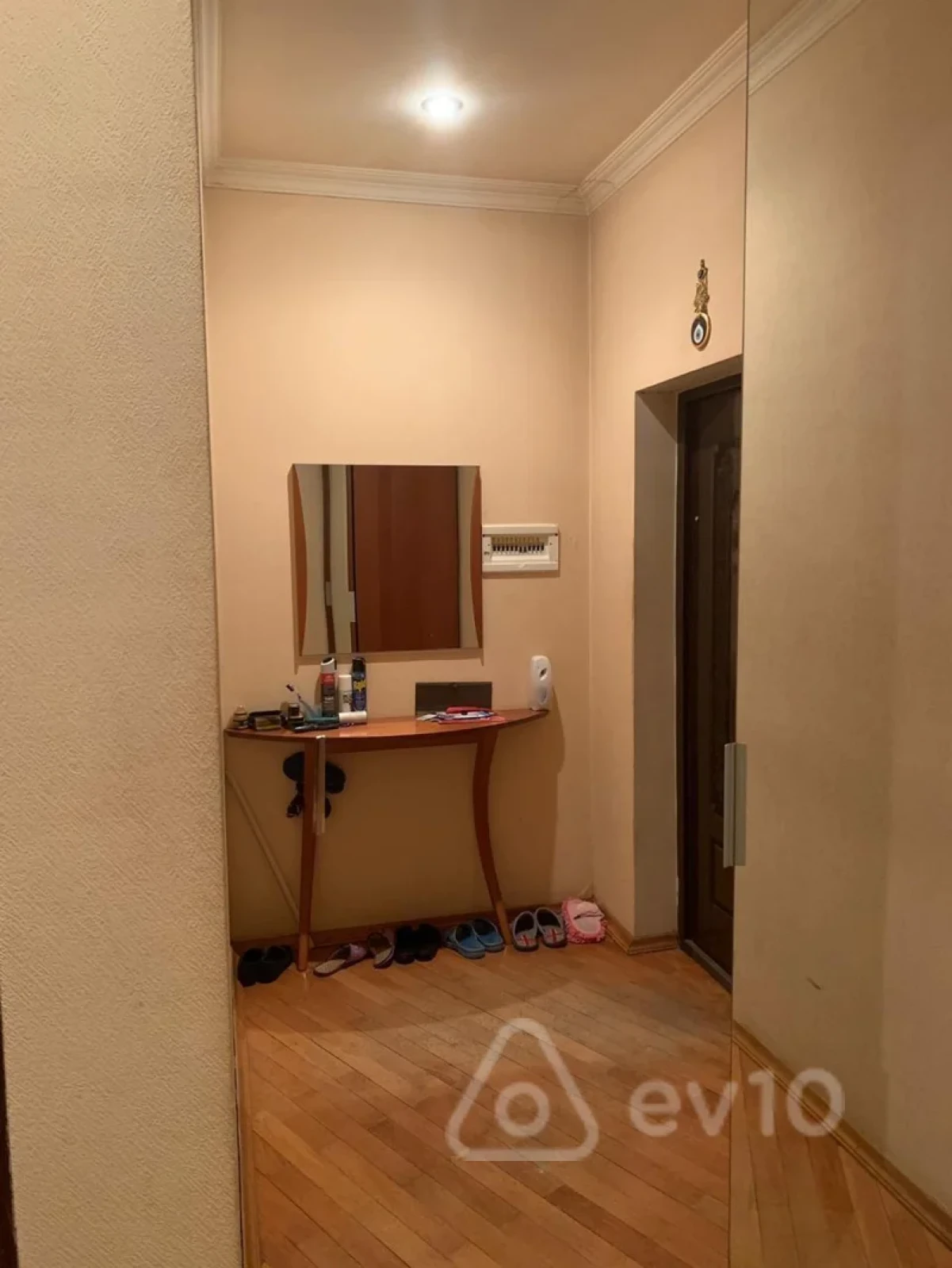 Satılır 2 otaqlı yeni tikili 86 m²