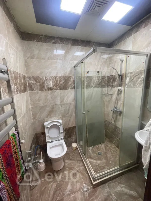 Kirayə verilir 2 otaqlı yeni tikili 50 m²