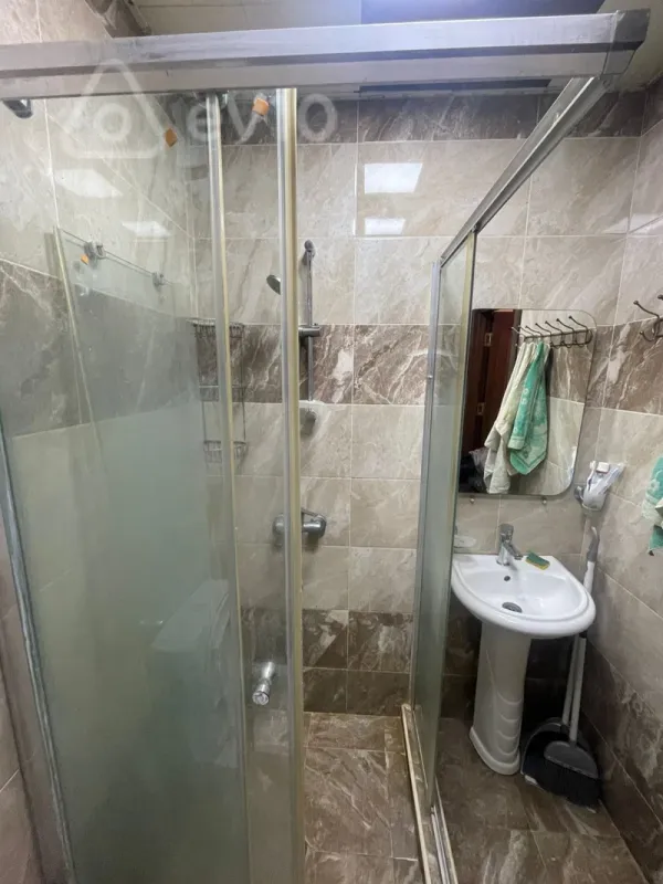 Kirayə verilir 2 otaqlı yeni tikili 50 m²