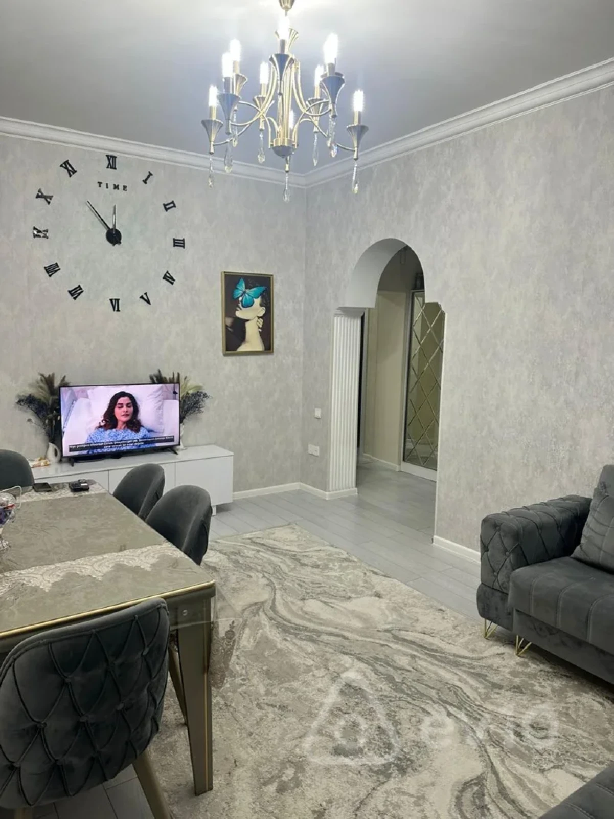 Satılır 2 otaqlı köhnə tikili 60 m²