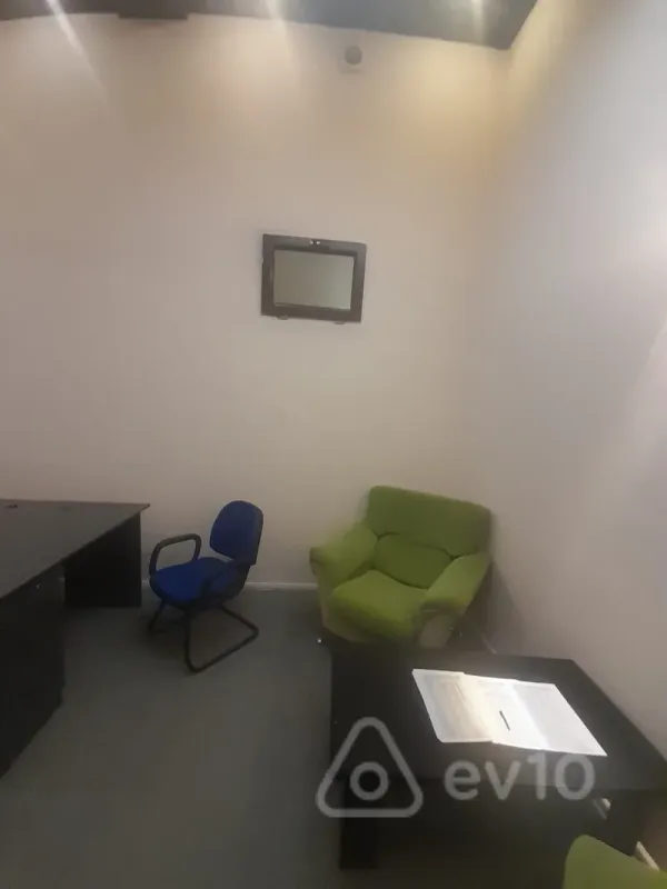 Kirayə verilir 3 otaqlı ofis 60 m²