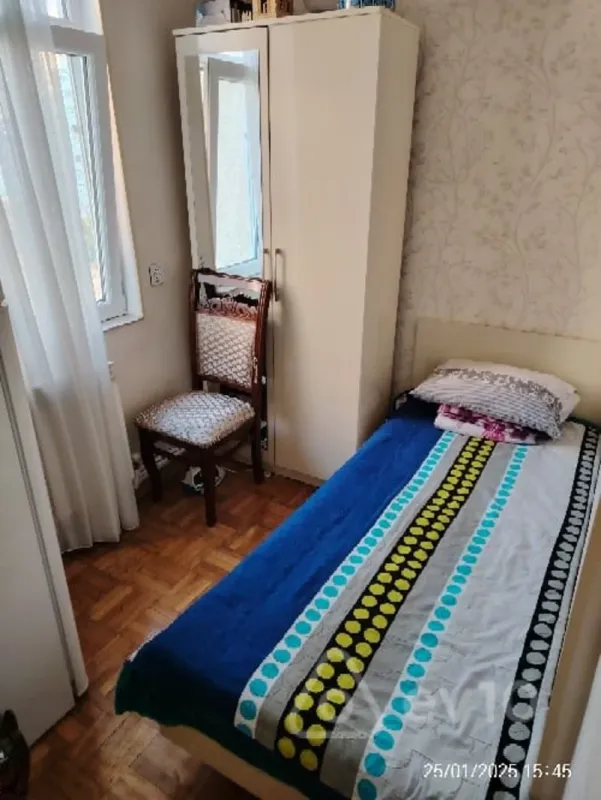 Kirayə verilir 2 otaqlı köhnə tikili 35 m²