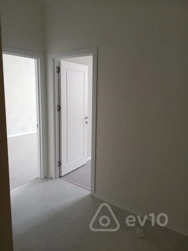 Satılır 2 otaqlı yeni tikili 49 m²
