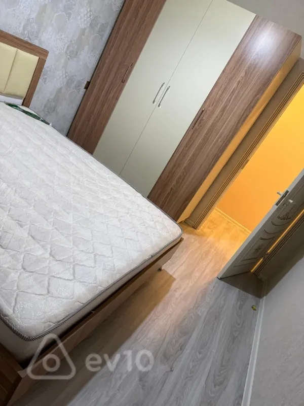 Kirayə verilir 3 otaqlı yeni tikili 90 m²