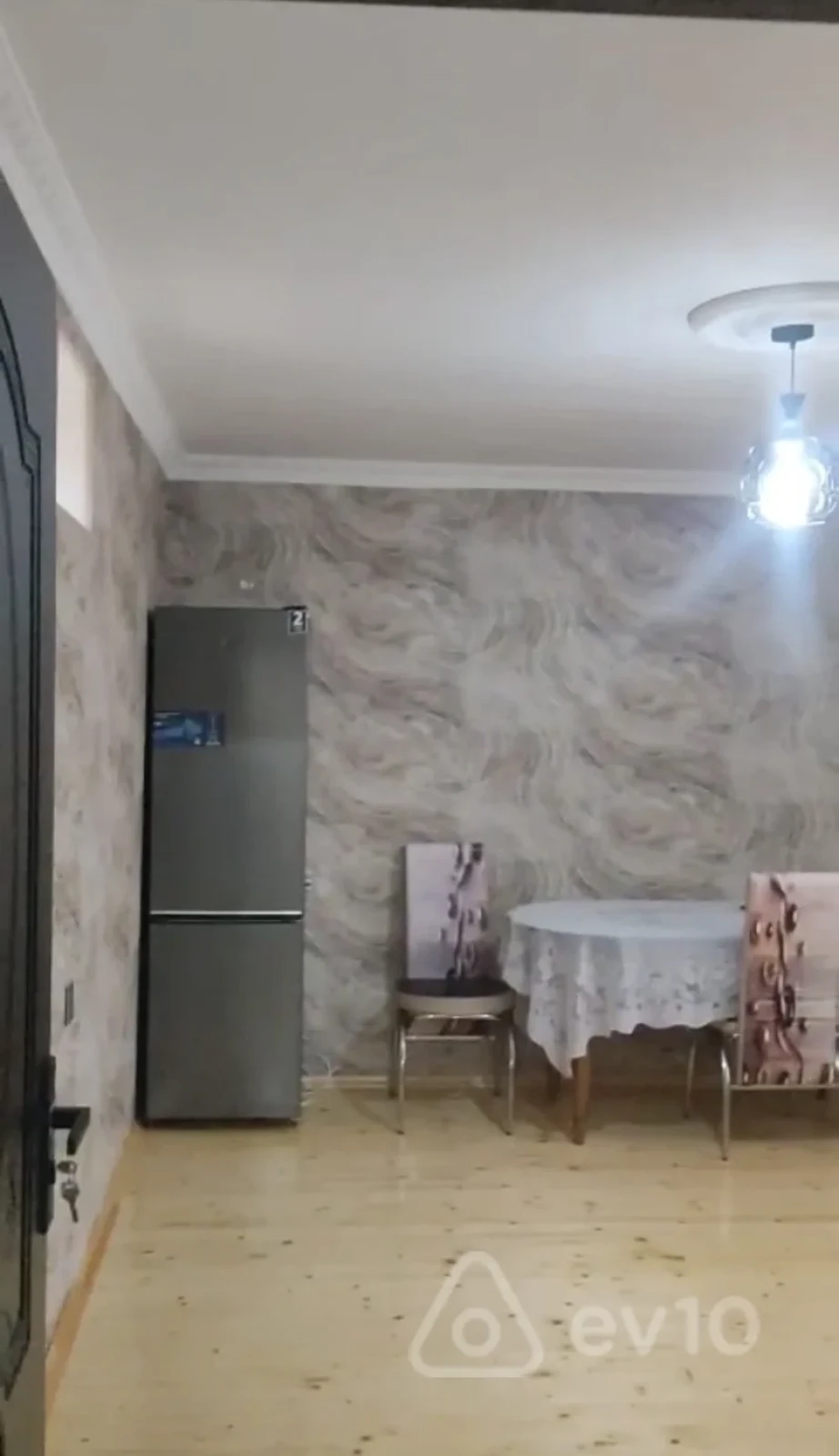 Kirayə verilir 3 otaqlı həyət evi 100 m²