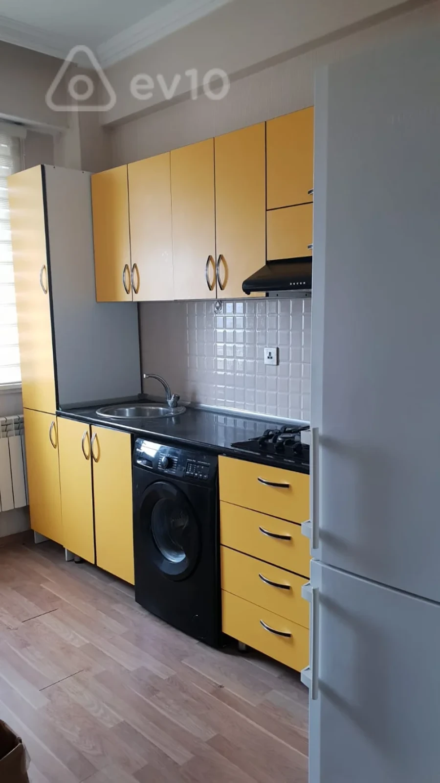 Kirayə verilir 2 otaqlı yeni tikili 61 m²