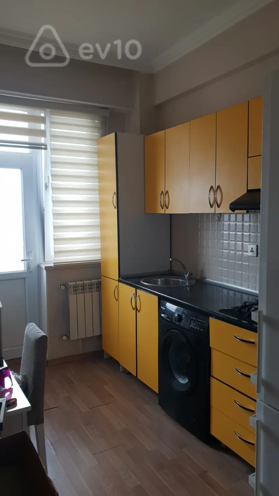 Kirayə verilir 2 otaqlı yeni tikili 61 m²