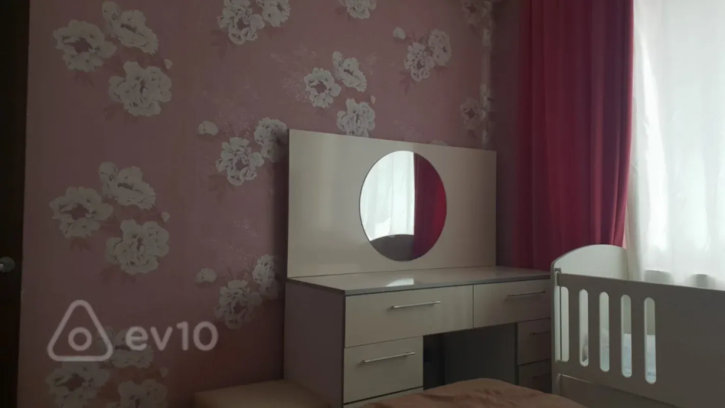 Kirayə verilir 2 otaqlı yeni tikili 61 m²