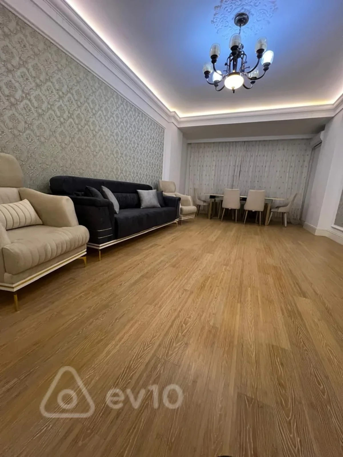 Kirayə verilir 2 otaqlı yeni tikili 100 m²