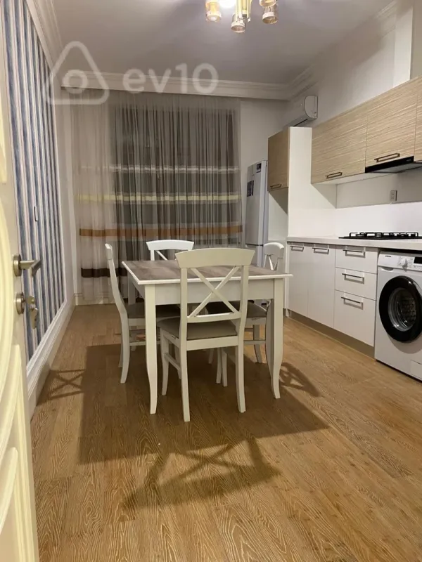 Kirayə verilir 2 otaqlı yeni tikili 100 m²
