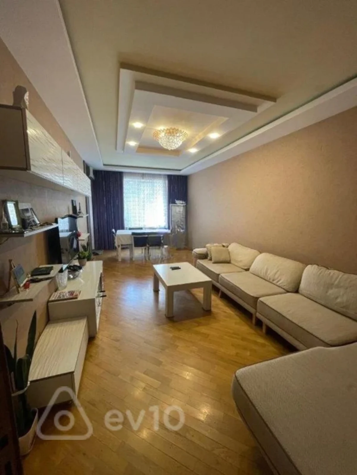 Satılır 2 otaqlı yeni tikili 95 m²