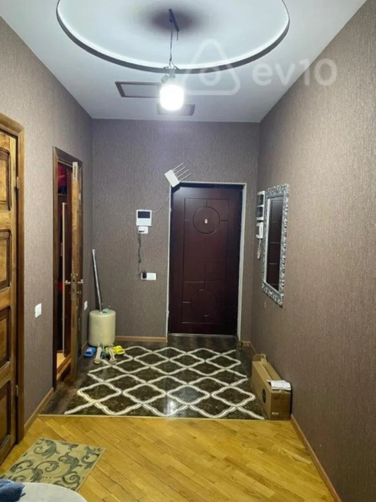 Satılır 2 otaqlı yeni tikili 95 m²