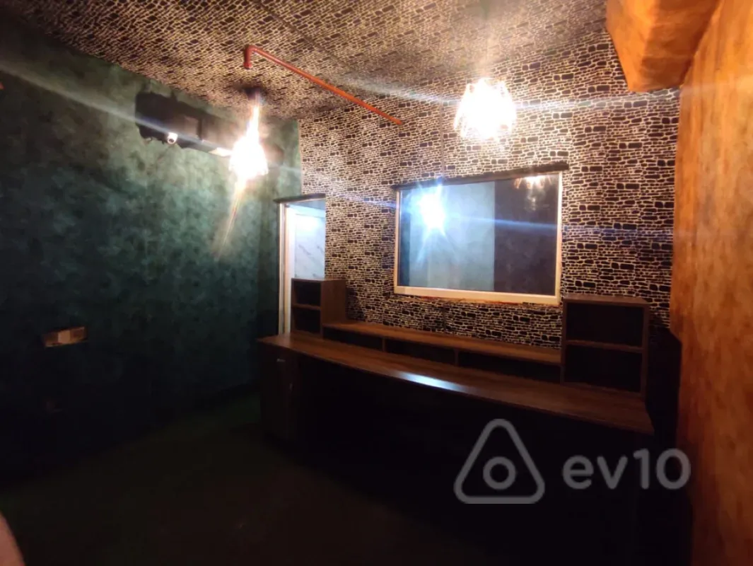 Satılır mənzil 55 m²